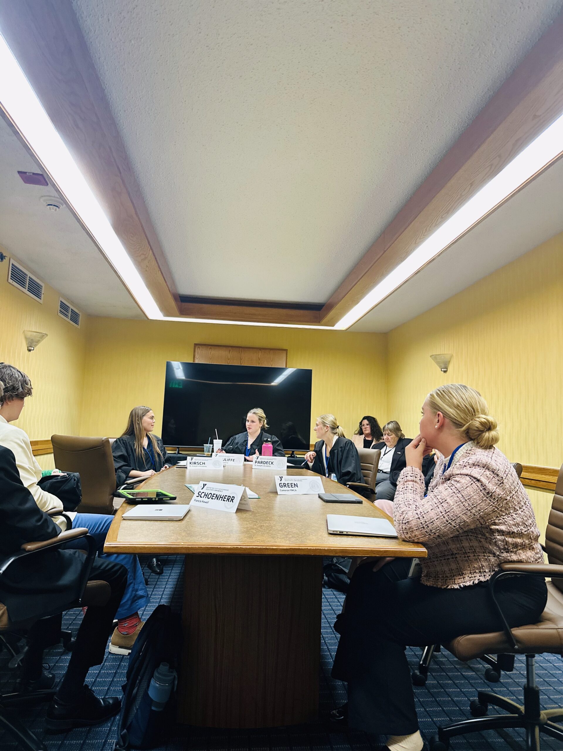 creative-02 IMG E4317 Scaled